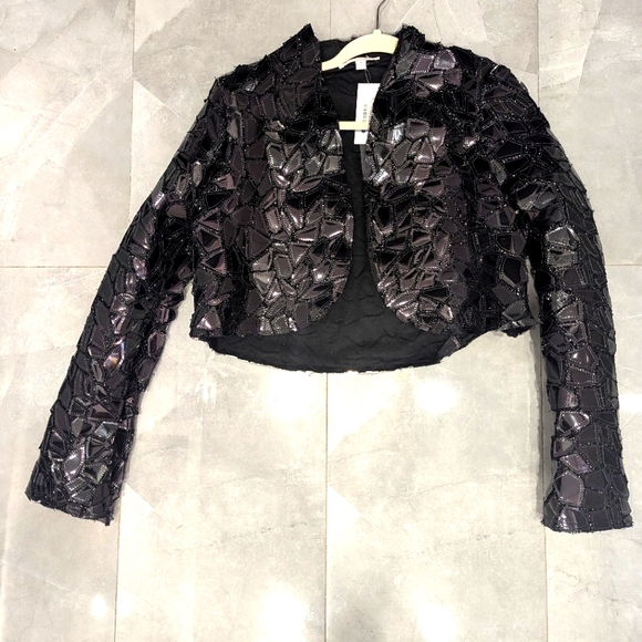 NWT Amazing Cropped Blazer - Picture 2 of 7